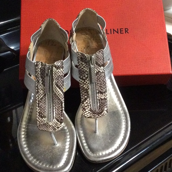 Donald J. Pliner Silver Metallic Snake Print Sandal Size 8 very gently worn - Picture 1 of 15